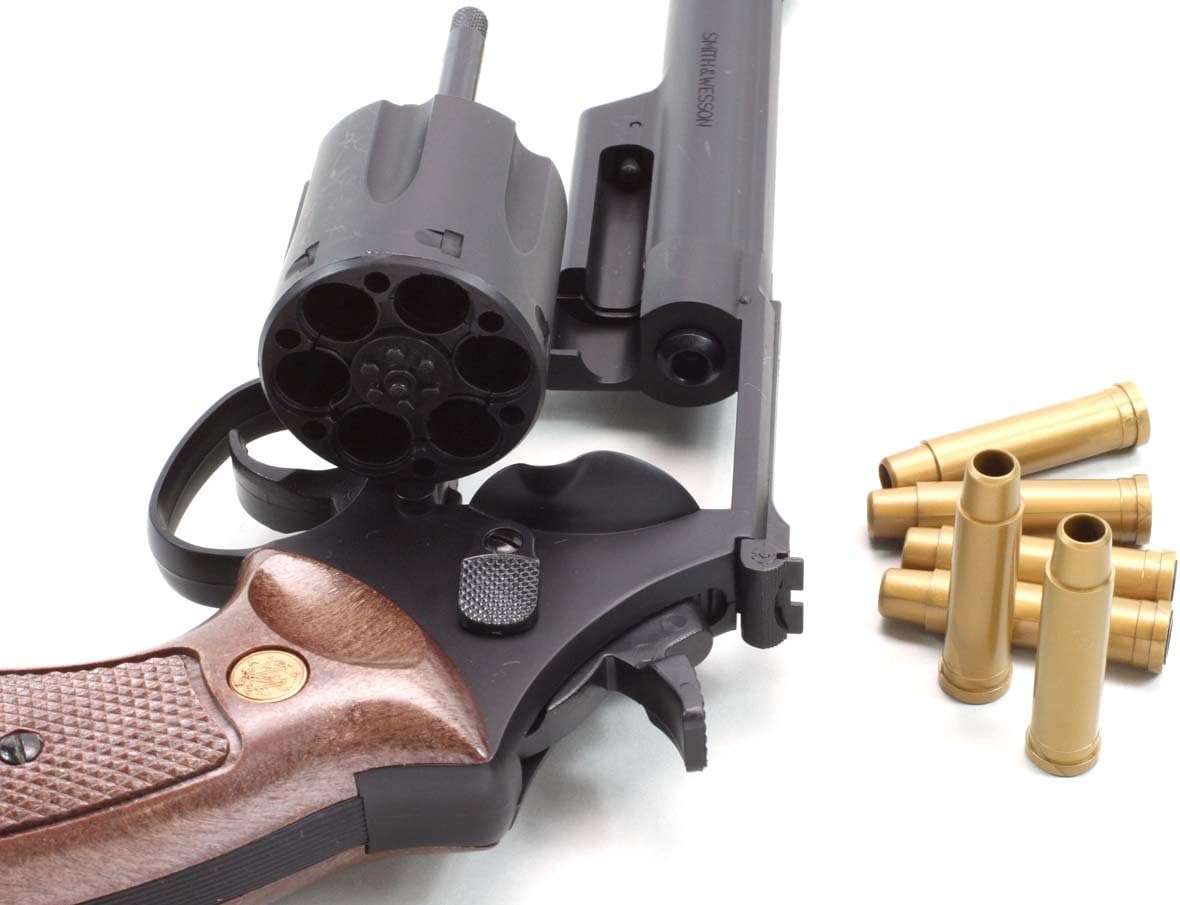 Airsoft - Crown Models M29 .44 Magnum gas revolver shooting