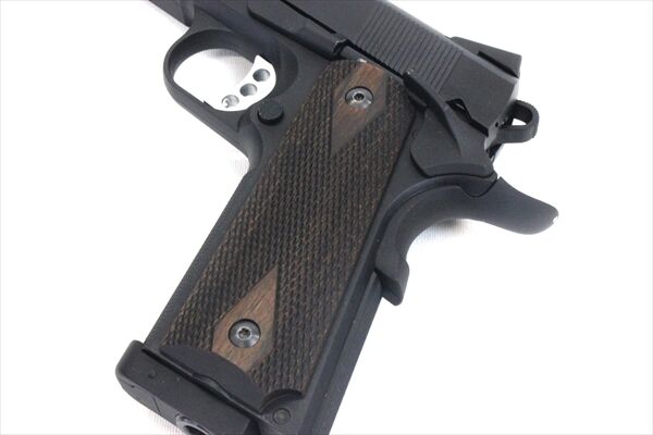 【PANDORA ARMS】ウッドグリップ｜Carbon8（カーボネイト）M45シリーズ｜ダイヤチェッカー/ダークブラウン