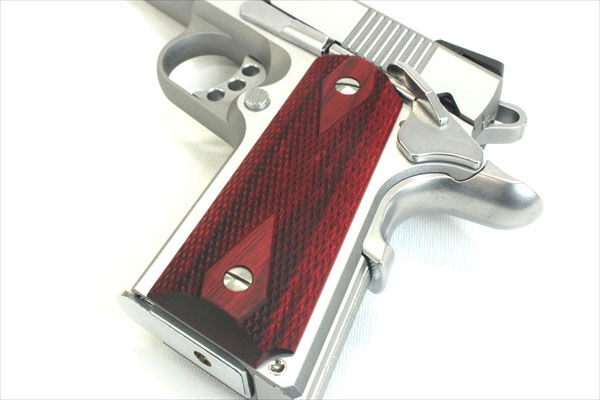 【PANDORA ARMS】ウッドグリップ｜V10 ULTRA COMPACT｜チェッカー/レッド