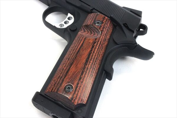 【PANDORA ARMS】ウッドグリップ｜Carbon8（カーボネイト）M45シリーズ ｜スムーズ/ブラウン