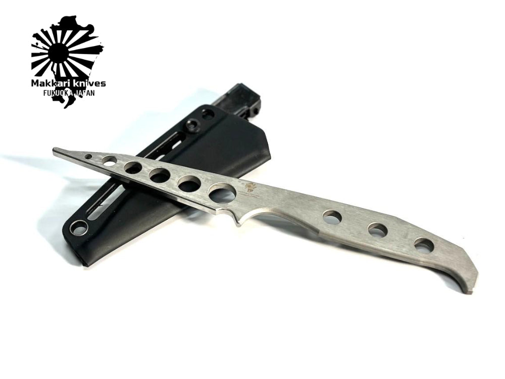 【Makkari Knives】救べぇ2 トレーナー