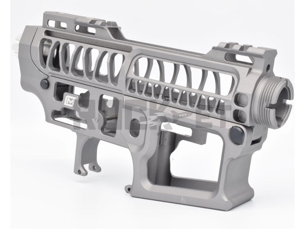 【MANCRAFT】M4/AR15 超軽量スピードソフトボディ グレー（2026年7月末入荷予定・予約）