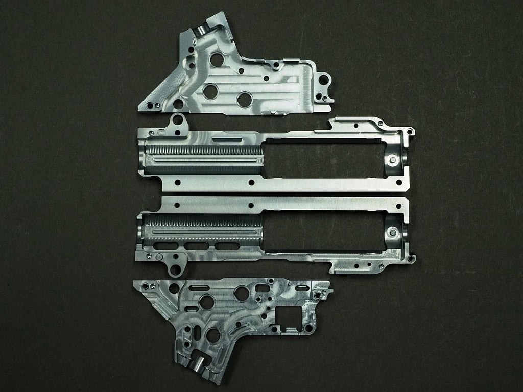 RETRO ARMS] CNC Split Gearbox V2 (8mm) - QSC 2025 – ROCK-et