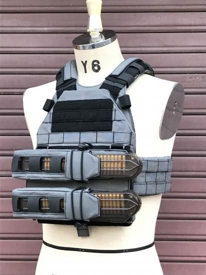 p90 チェストリグ x115xTAYLOR】P90 CHEST RIG with GRID CUT HARNESS – ROCK-et